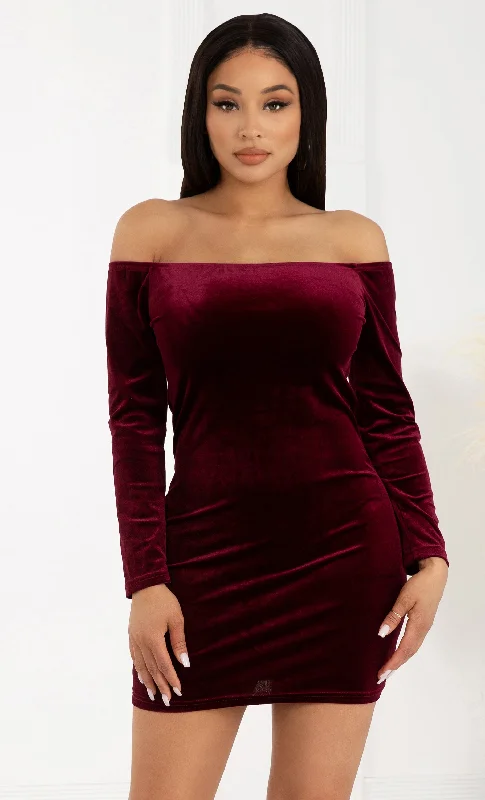 Spotlight On Me <br><span>Burgundy Velvet Long Sleeve Off The Shoulder Bodycon Mini Dress</span>