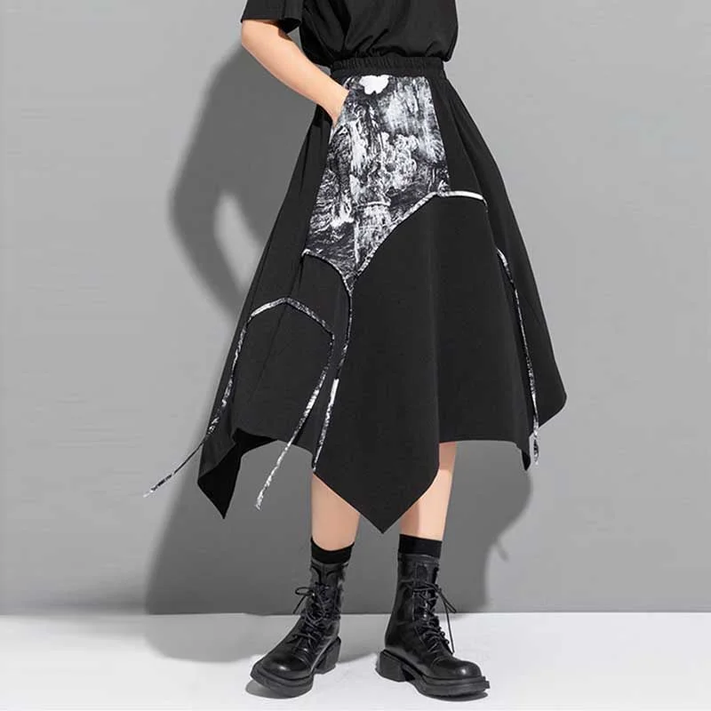 Spliced Irregular Print Skirt