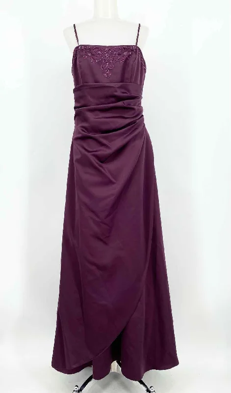 David's Bridal Women's Purple Full-length Embellished Formal Size 10 Gown