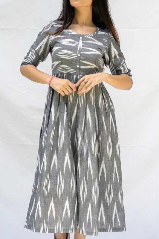 Gray Ikkat Knee-length Dress