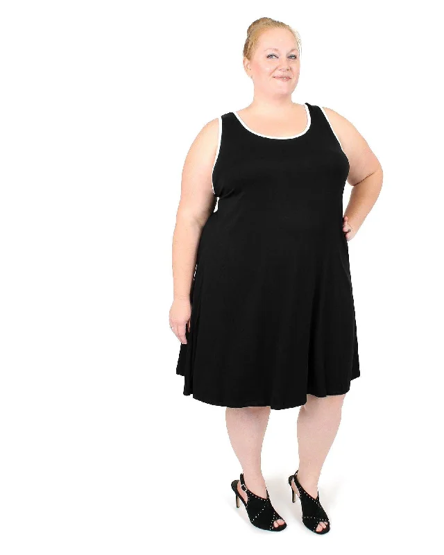 Skylar Trapeze Dress | Black