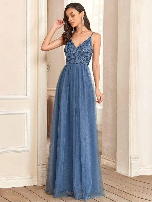 Soft Spaghetti Straps V-Neck Embroidery Evening Dress